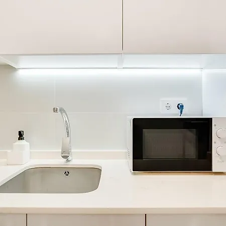 Apartment Condal 2 *
