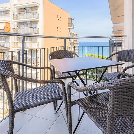 Apartment Condal 2