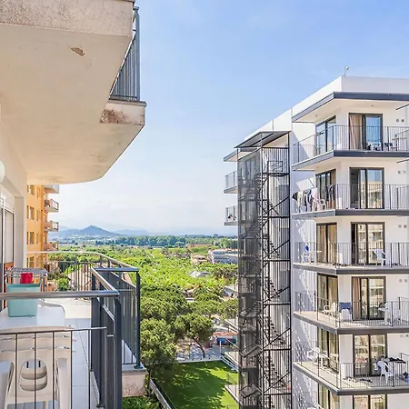 Condal 2 Apartment *