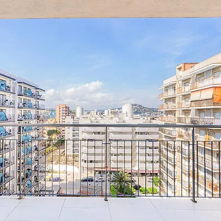 Apartment Condal 2 *